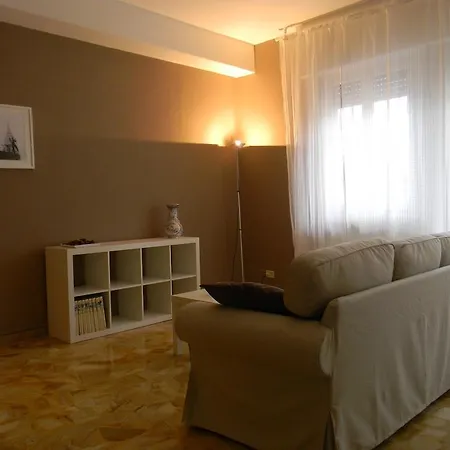 Serena ヴィアレッジョ