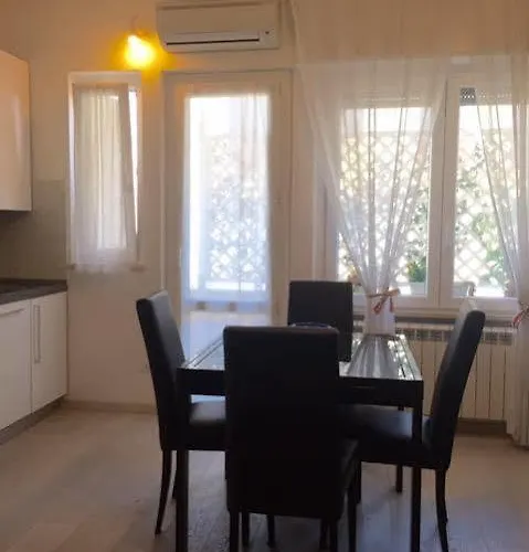 Serena Апартаменты Виареджо